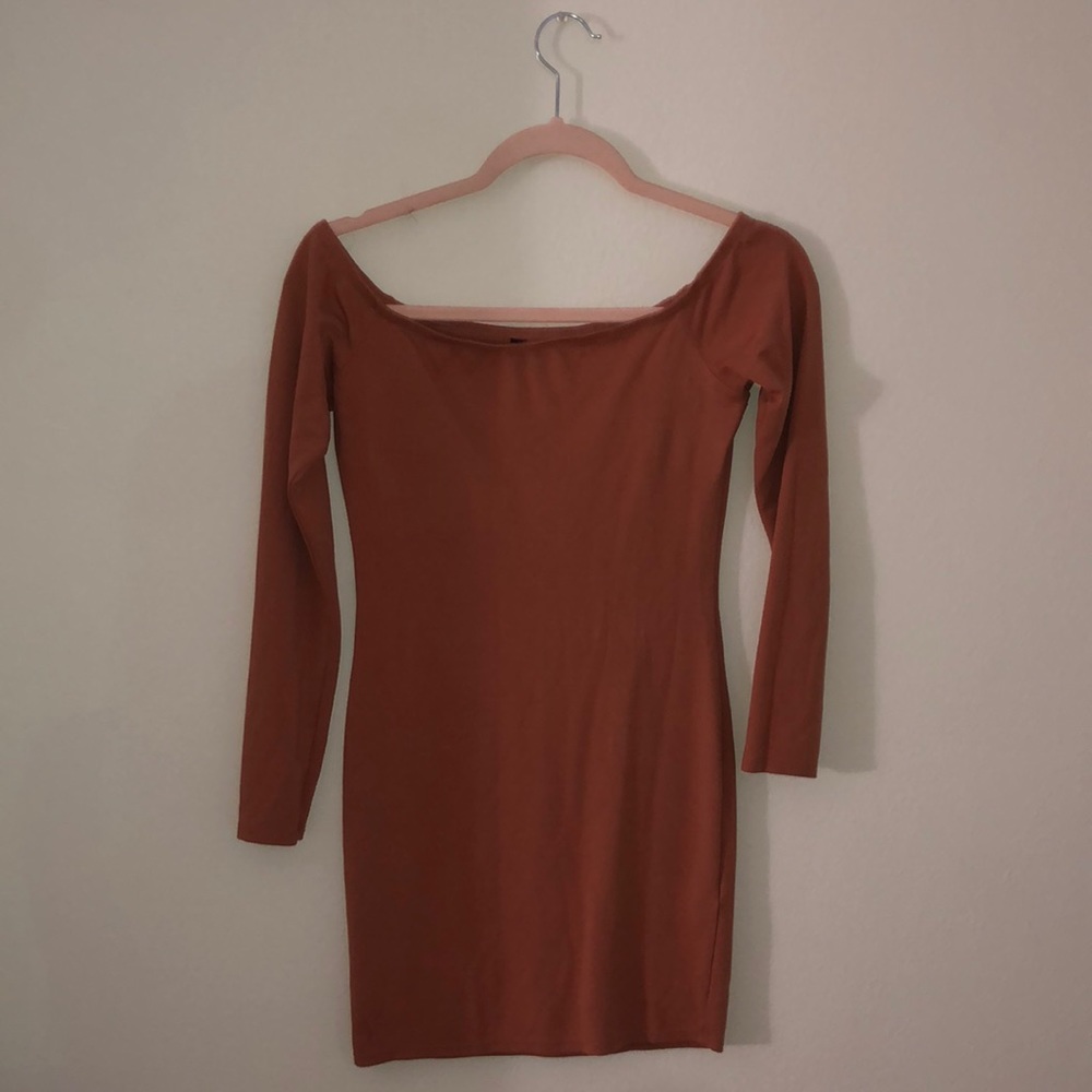 Off the shoulder salmon dress